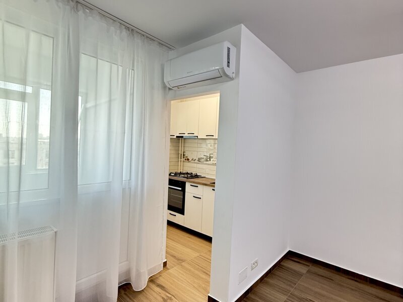 Drumul Taberei, Favorit Metrou, str. Sibiu,