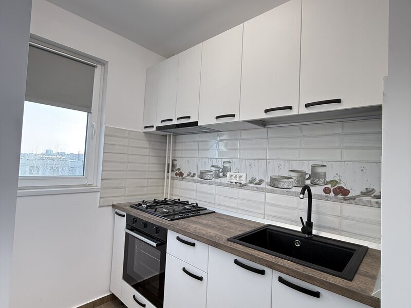 Drumul Taberei, Favorit Metrou, str. Sibiu,